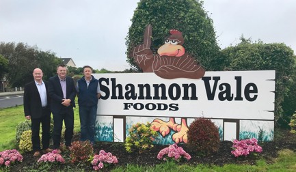 Une manutention des volailles vivantes de haut niveau à une cadence de 5 000 pph